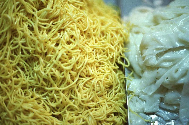 WT 0600 106-11 Singapore Market Scene.jpg